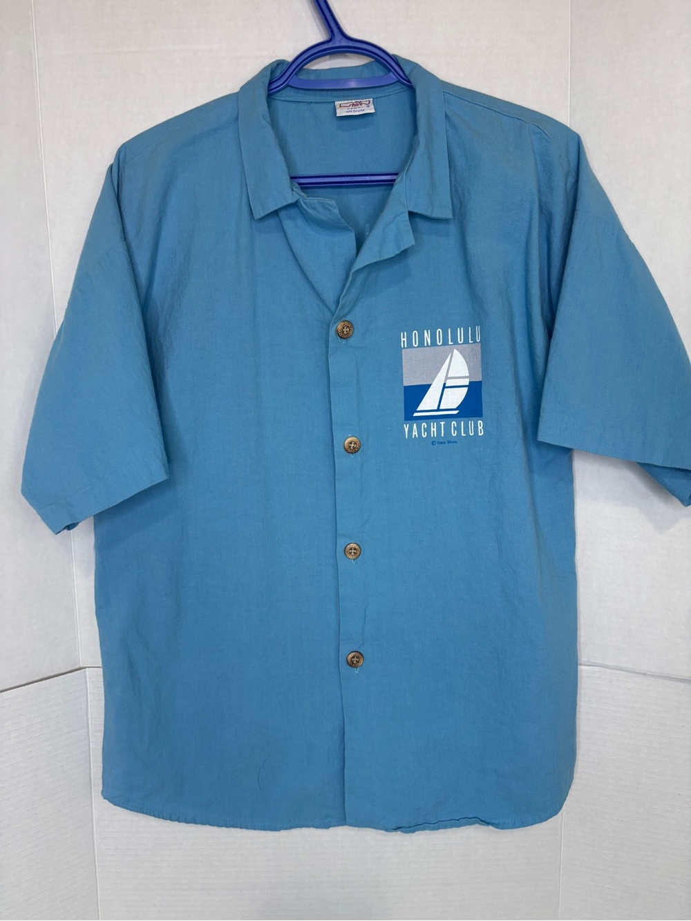 Crazy Shirts Honolulu Yacht Club Short-Sleeve Button-Down Blue Coastal Shirt